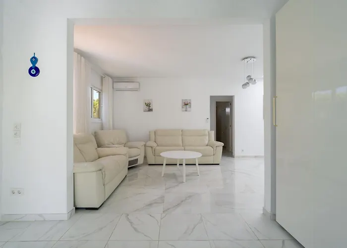 Faroquilla * Pasito Blanco