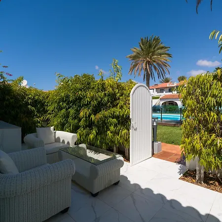 Faroquilla * Pasito Blanco